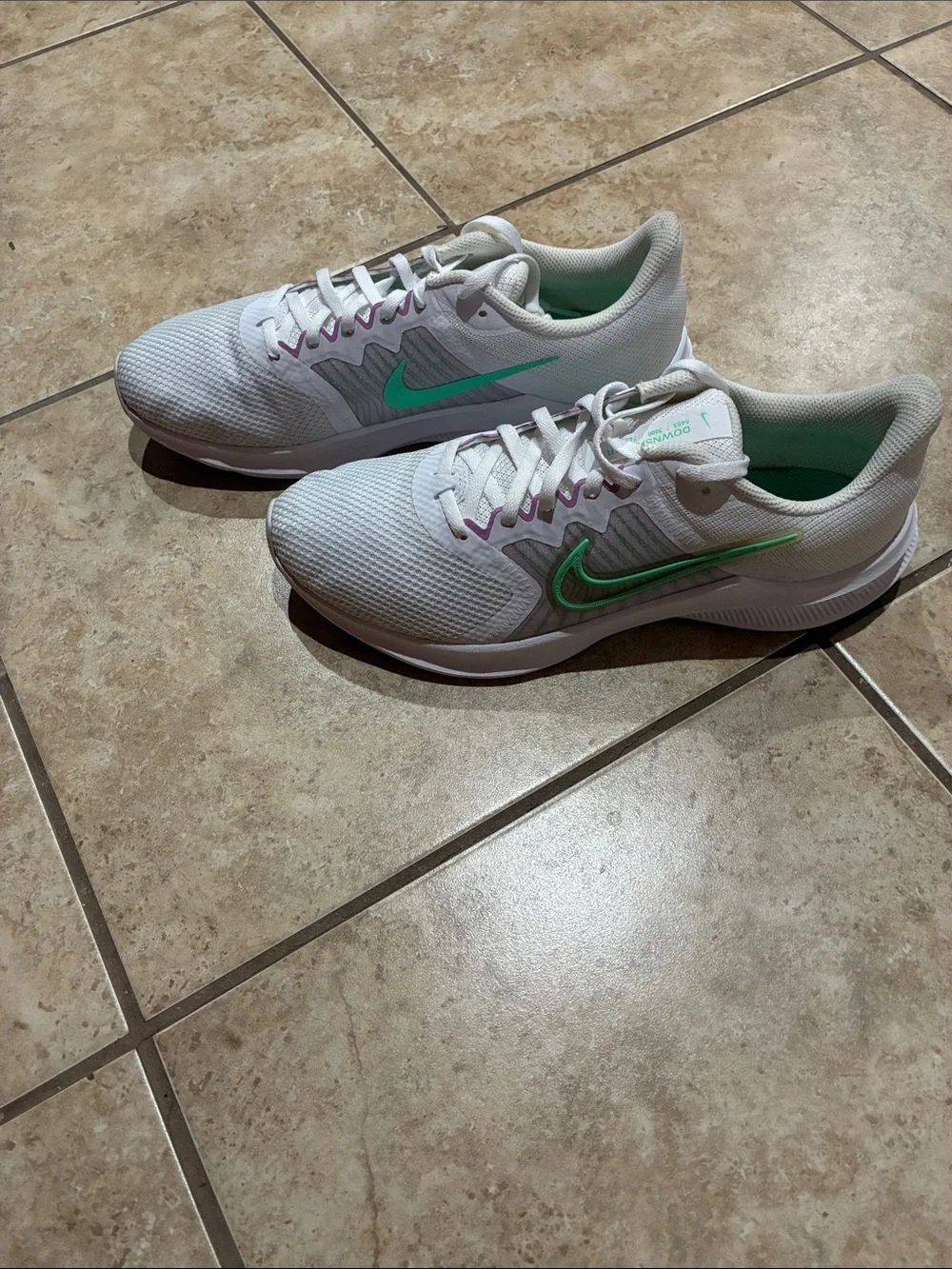 Nike White Running Sneakers with Mint Green Swoosh. DownShifter Running Shoes.